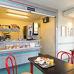 Отель Nancy Zenith 2*