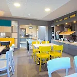 Nancy Zenith Отель Лаксу