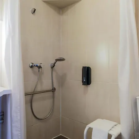 Nancy Zenith 2* Laxou