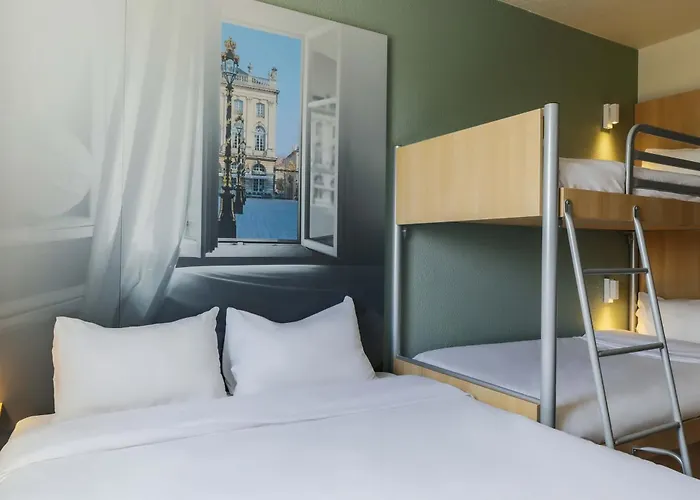 Nancy Zenith Лаксу